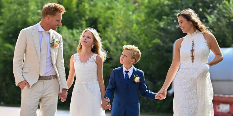 GBS Herve Paris bride Janneke in her Linden wedding dress